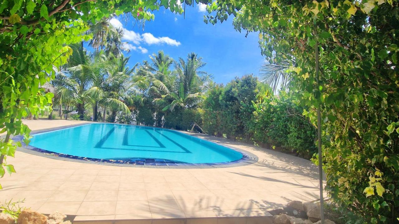 Italian Guest Hotel Trincomalee Luaran gambar