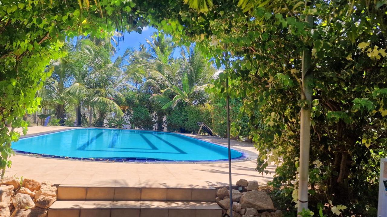 Italian Guest Hotel Trincomalee Luaran gambar