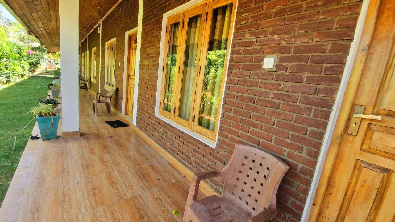 Italian Guest Hotel Trincomalee Luaran gambar