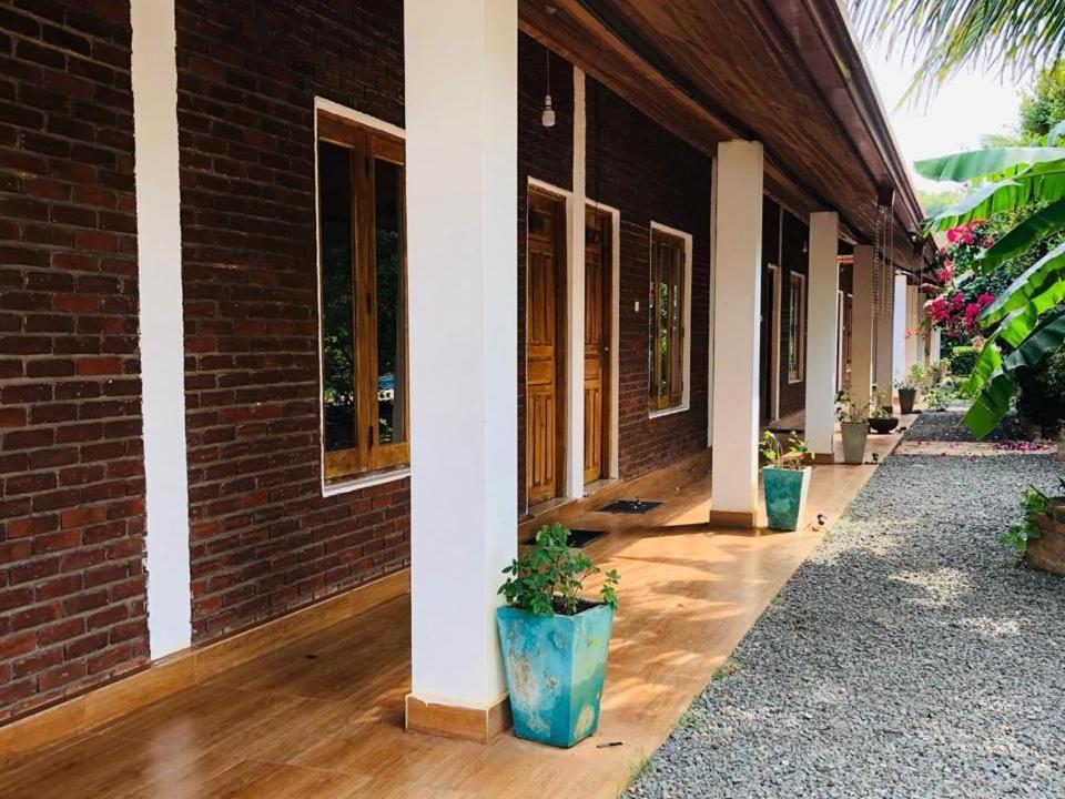 Italian Guest Hotel Trincomalee Luaran gambar