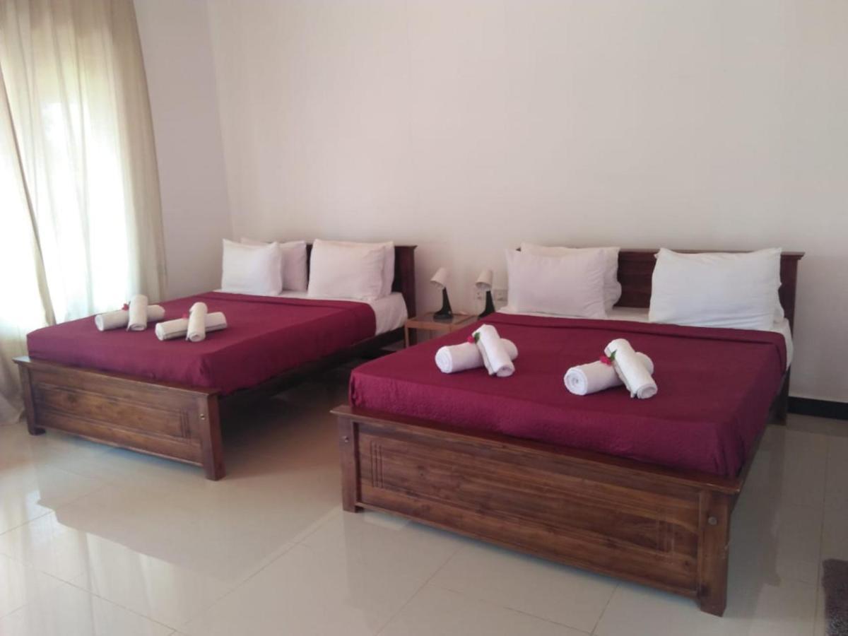 Italian Guest Hotel Trincomalee Luaran gambar